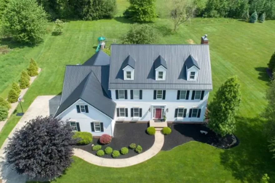 Lake Erie Metal Roofing featured image